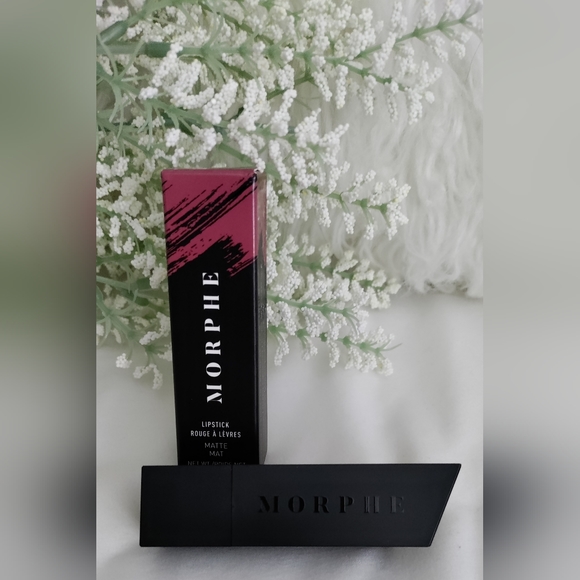 ***SOLD*** NIB - Morphe Lipstick - Matte - Sweetest Tea - Picture 2 of 2